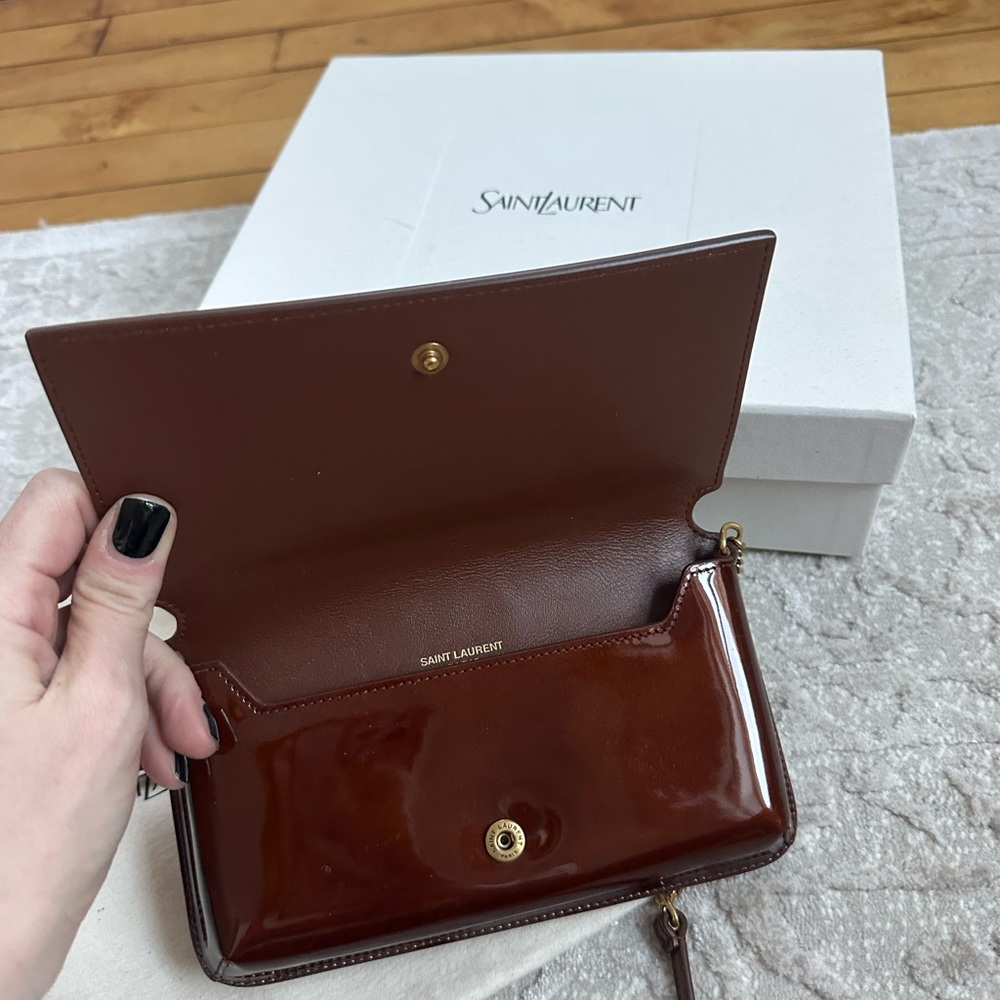 Saint Laurent Cassandre Phone Holder on Chain - Picture 2 of 6
